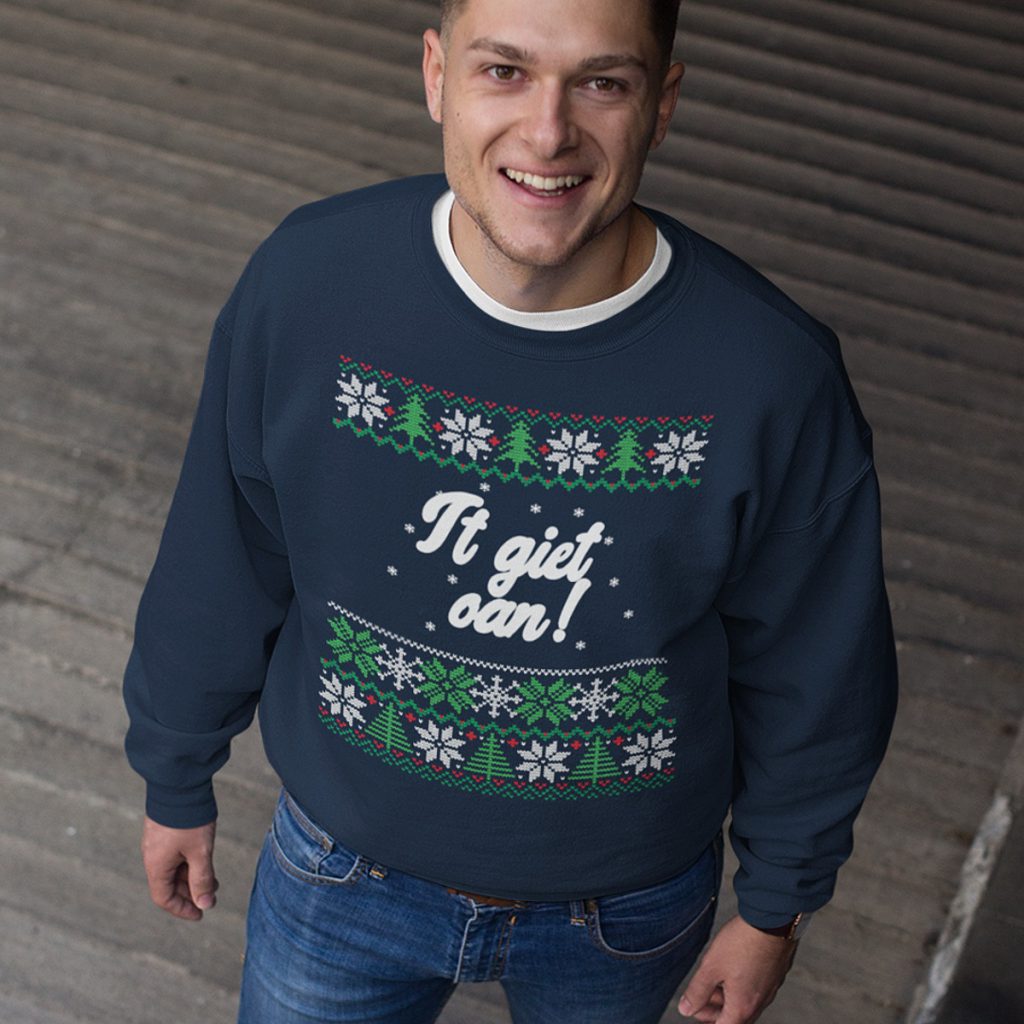 Friese Kersttrui Navy It Giet Oan 2