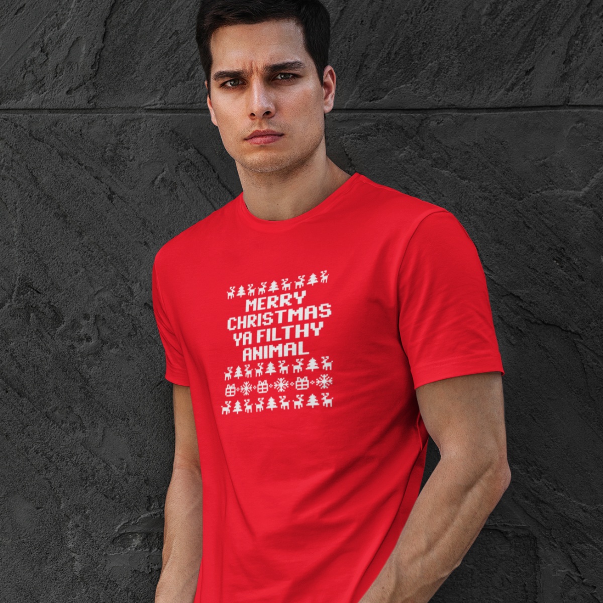 Foute-Kerst-T-shirt-Rood-Ya-Filthy-Animal